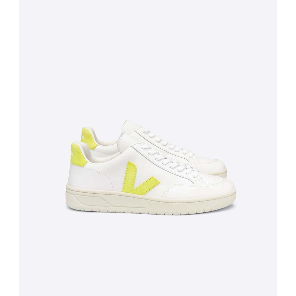 White/Green Men\'s Veja V-12 LEATHER Sneakers | AU 344UZG